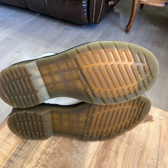 Dr. Martens white leather boots - Picture 10 of 10